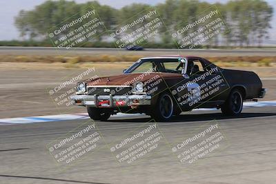 media/Oct-01-2022-24 Hours of Lemons (Sat) [[0fb1f7cfb1]]/10am (Front Straight)/